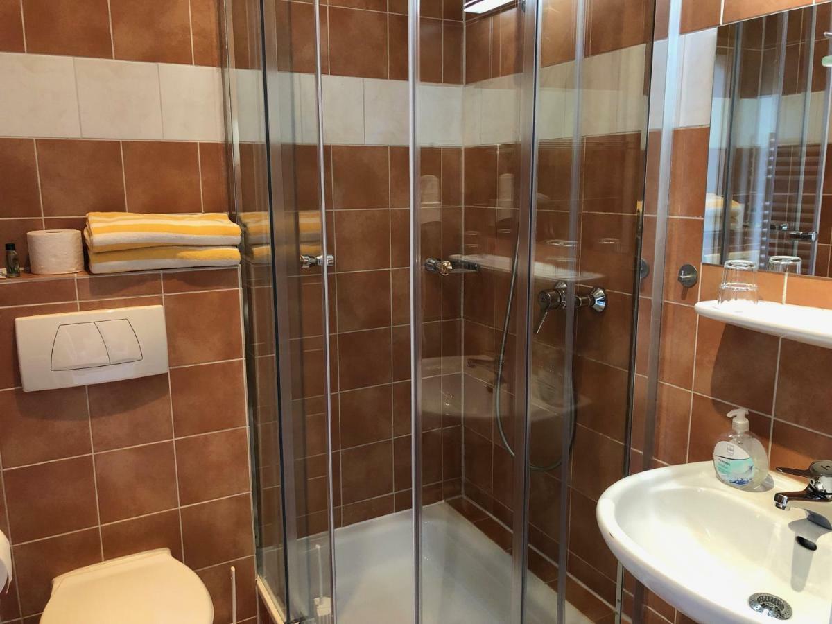 Hotel Elfenberg Schieder-Schwalenberg Esterno foto